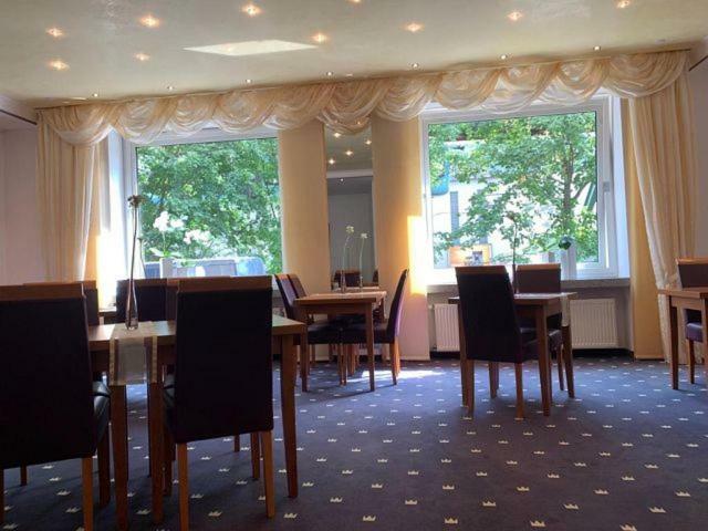 Hotel Zur Krone Wuppertal Eksteriør bilde